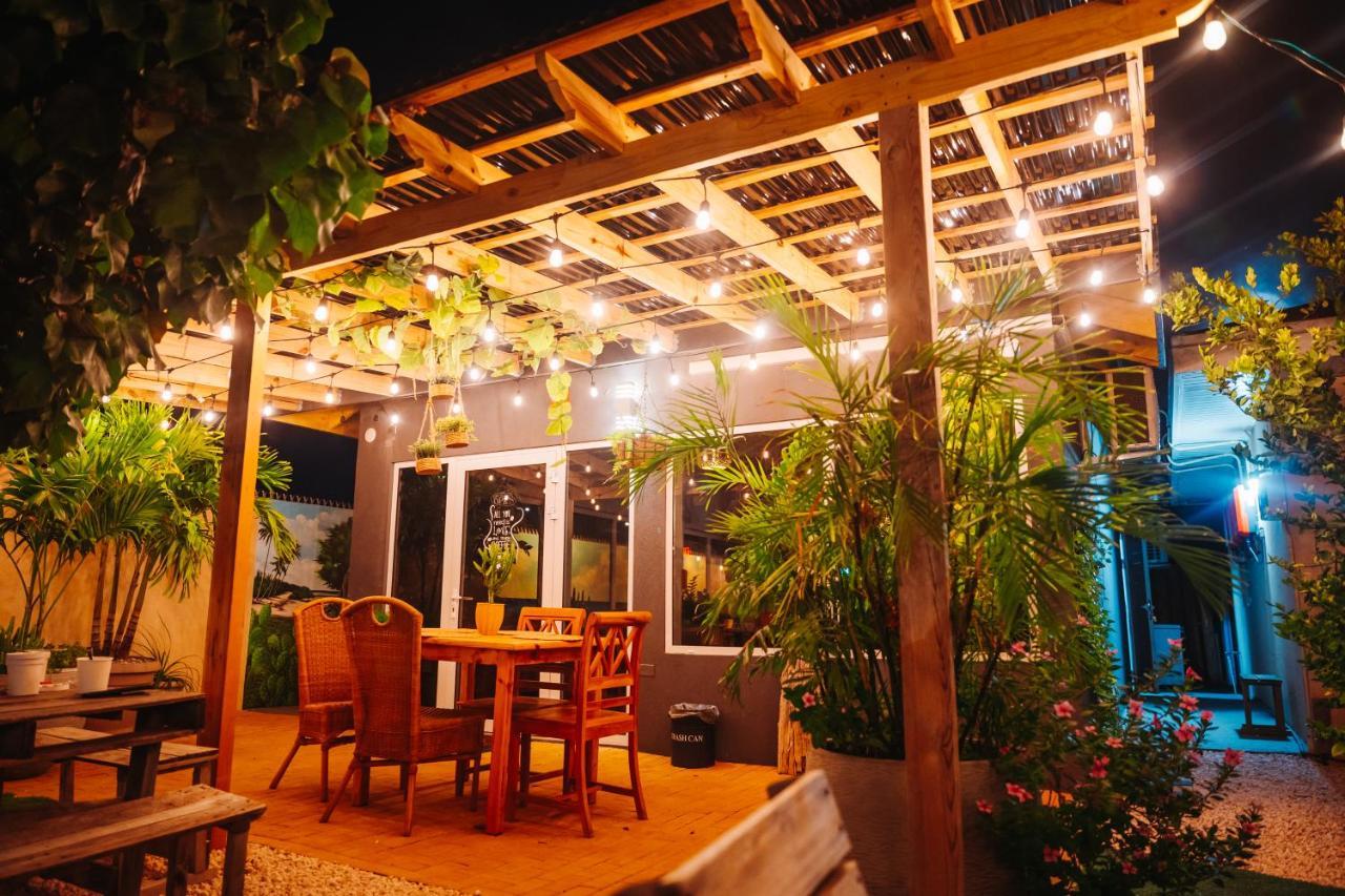 Hotel Rh Boutique Aruba Oranjestad Luaran gambar
