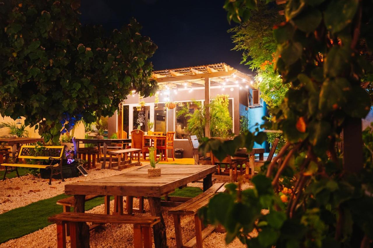 Hotel Rh Boutique Aruba Oranjestad Luaran gambar